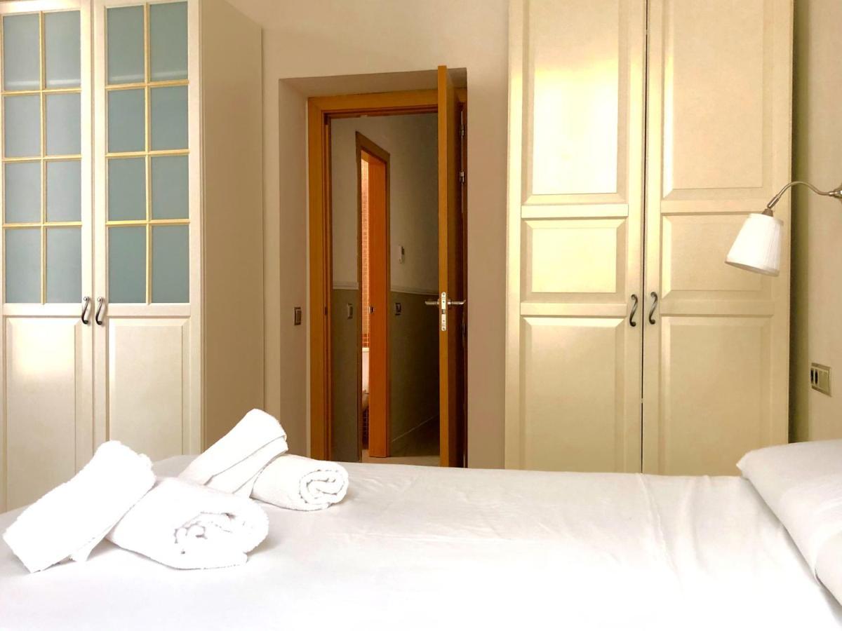 Arenal Suite - 1 Dormtitorio Севілья Екстер'єр фото